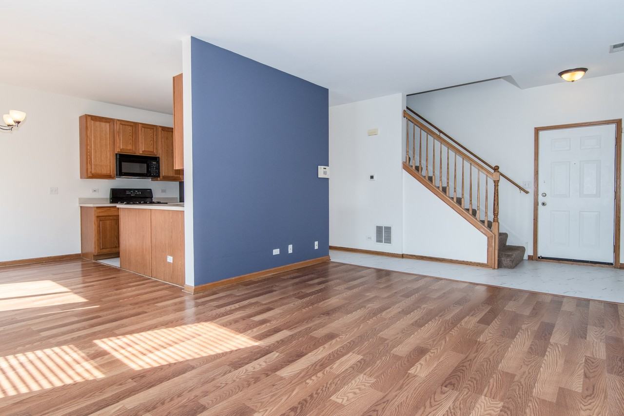 4133 Blackstone Dr #4133 - Photo 6 of 35