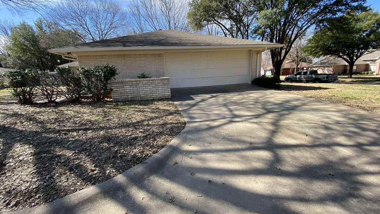 114 Garland Dr #NA - Photo 3 of 24