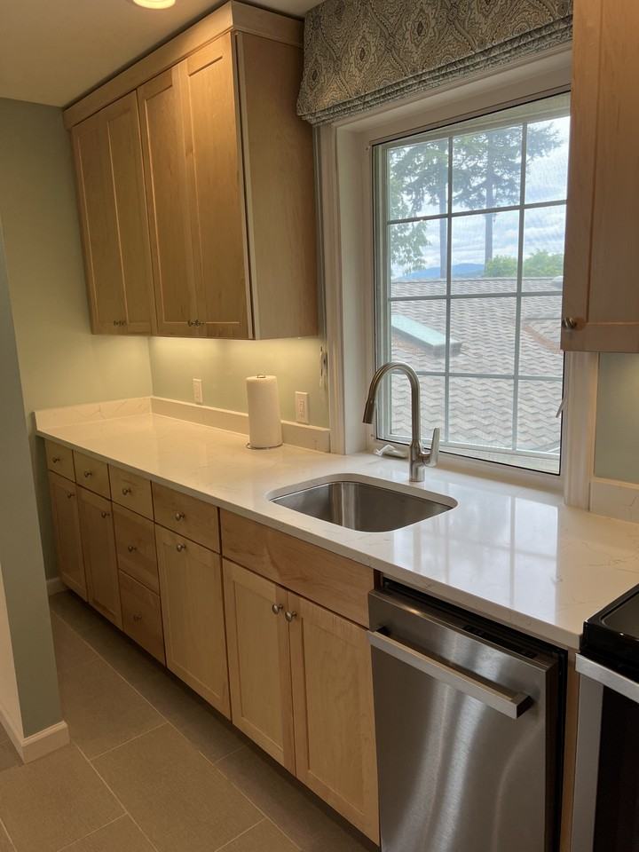 217 Middlefield Rd - Photo 7 of 23