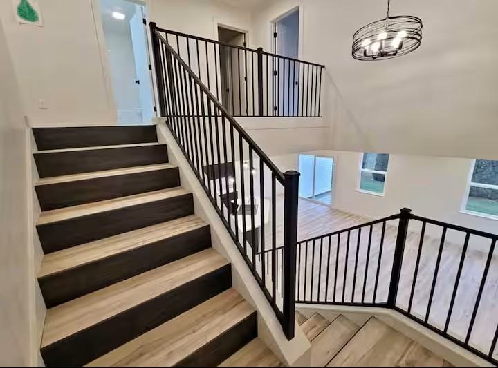 2455 Easton Ln #2455 - Photo 2 of 50