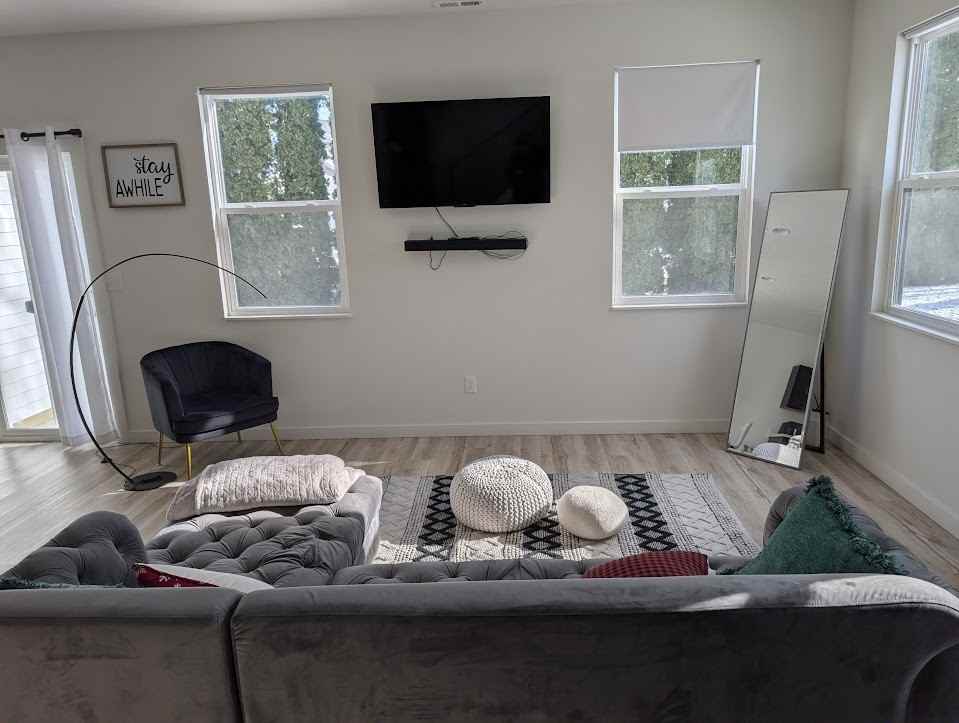 2455 Easton Ln #2455 - Photo 5 of 50