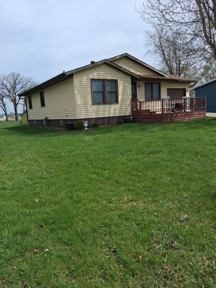 902 Goodman Ct N #NA - Photo 2 of 3