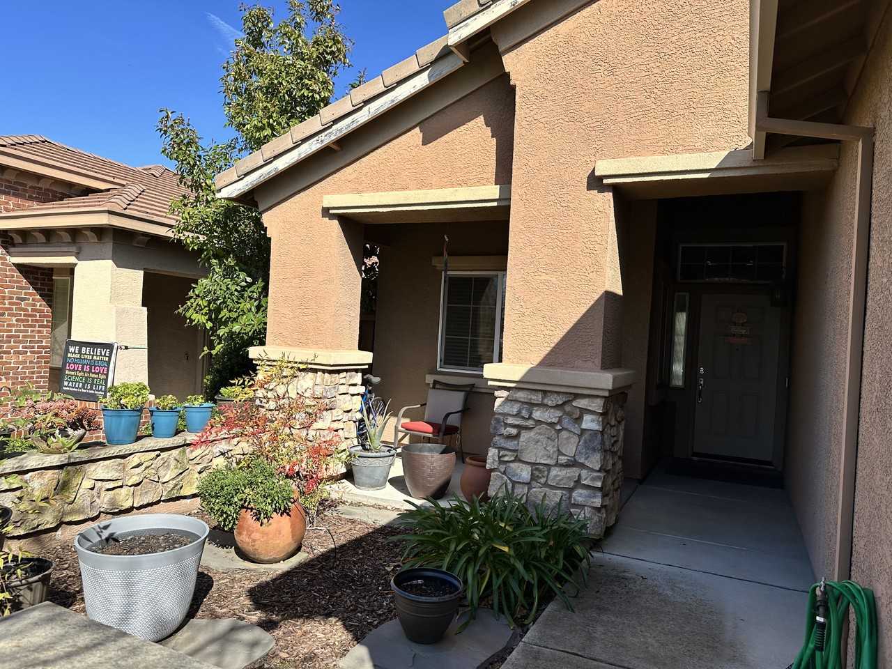 416 Lone Spur Dr #NA - Photo 2 of 3