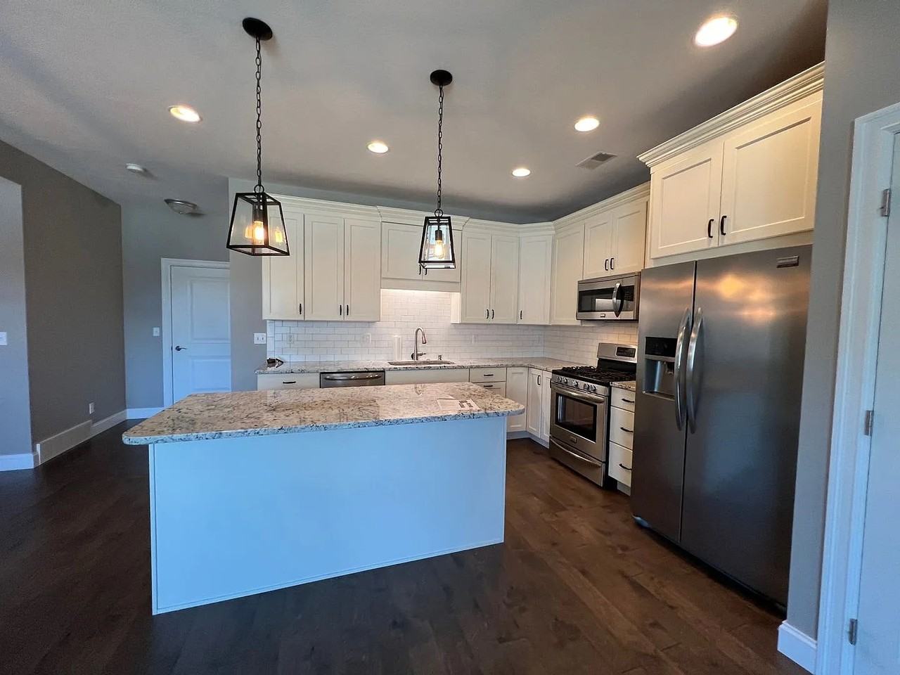 966 Lake Ridge Dr #18 - Photo 7 of 22