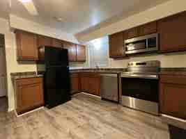 featured image of 207 North St #2