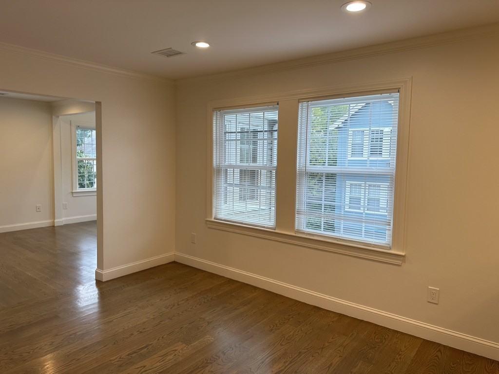 36 Springfield St #2 - Photo 3 of 16