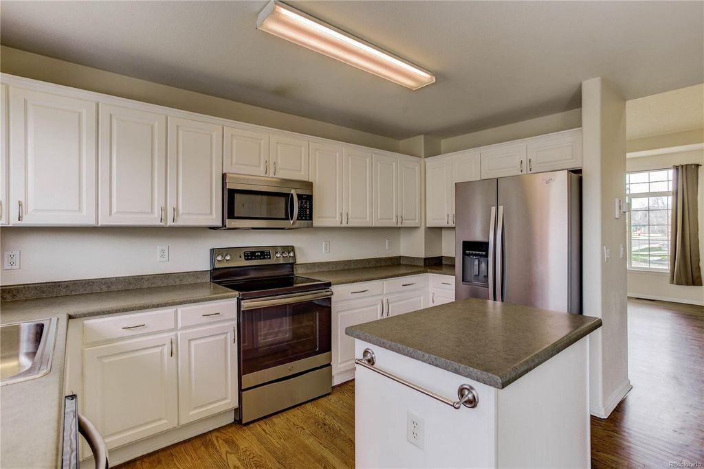 5501 S Yakima St #NA - Photo 7 of 28