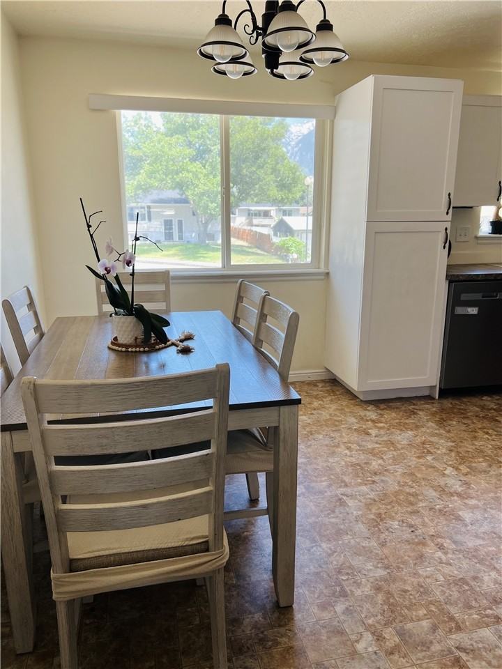 9446 S Antimony Cir - Photo 5 of 25