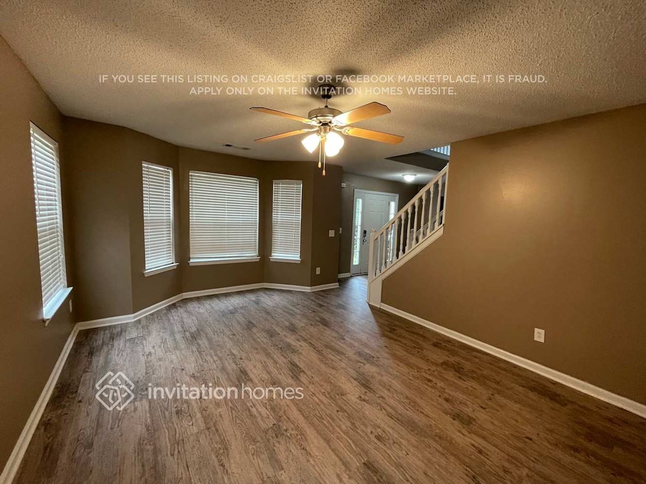 3785 Tor Way - Photo 3 of 15