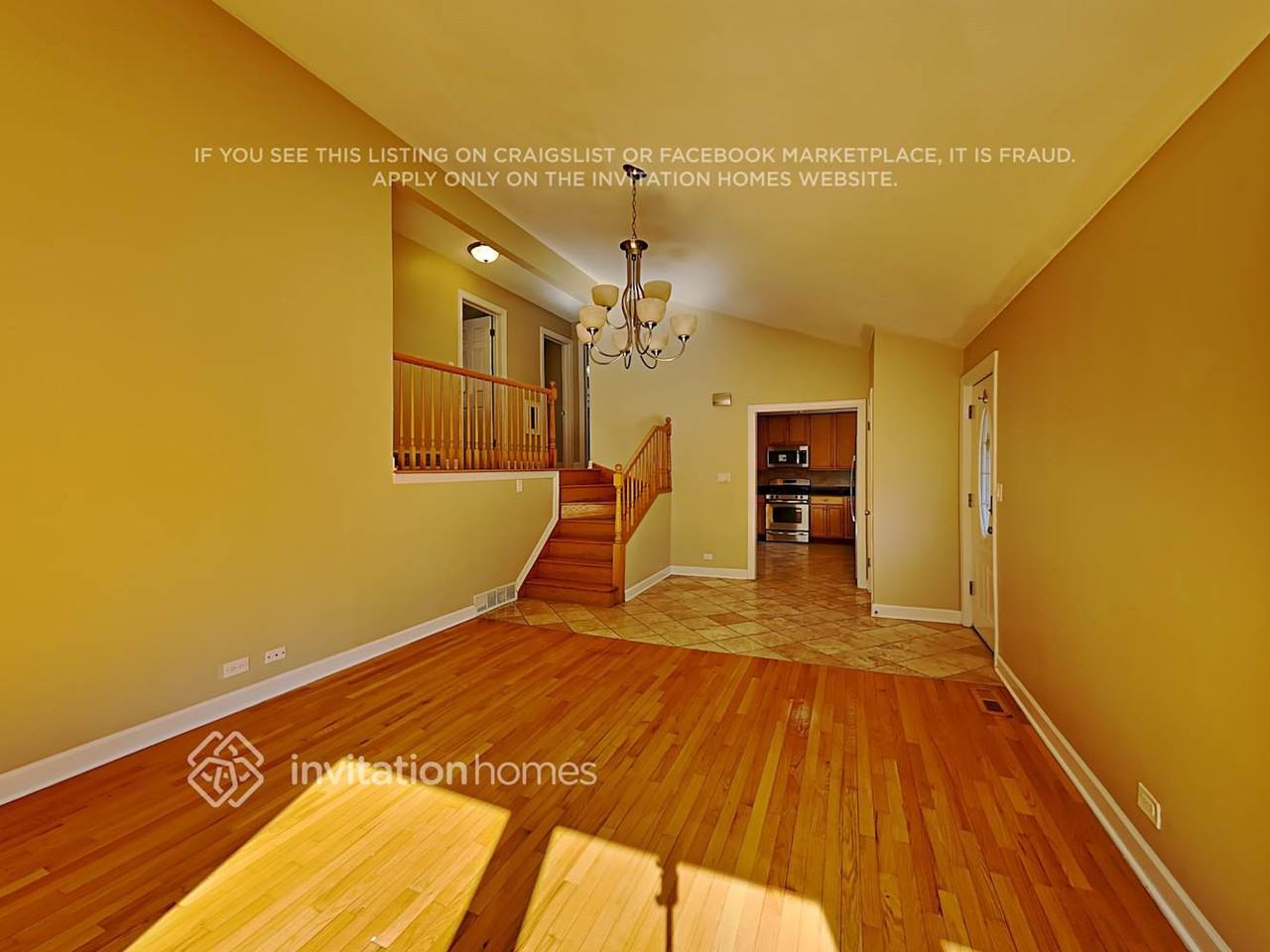 9051 Forestview Rd - Photo 5 of 19