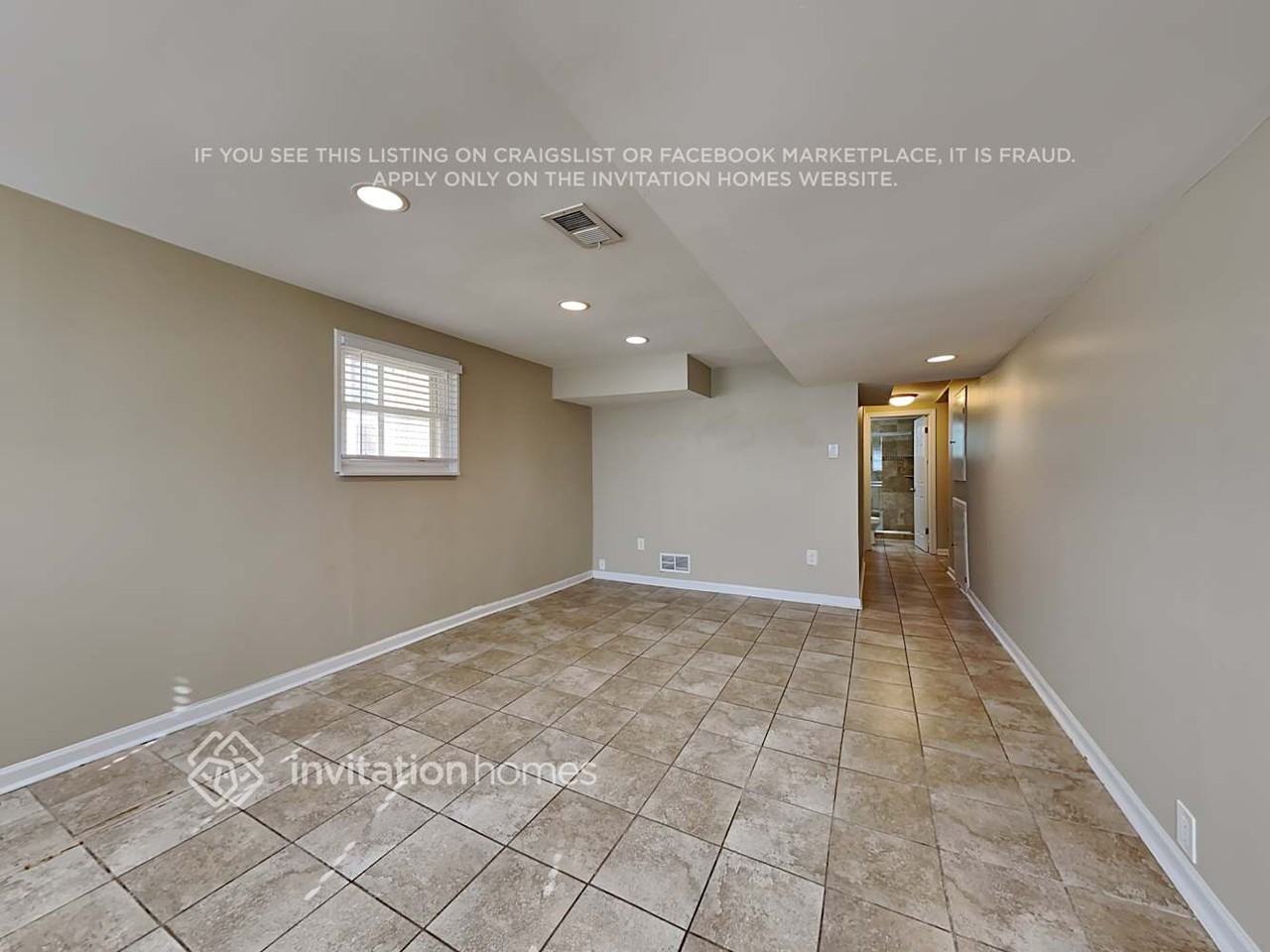 9051 Forestview Rd - Photo 6 of 19