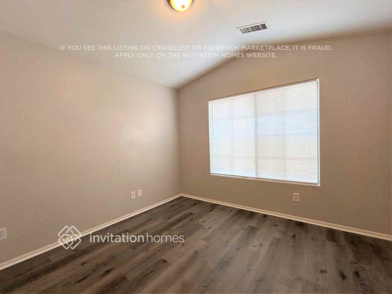 8524 W Chickasaw St - Photo 7 of 14