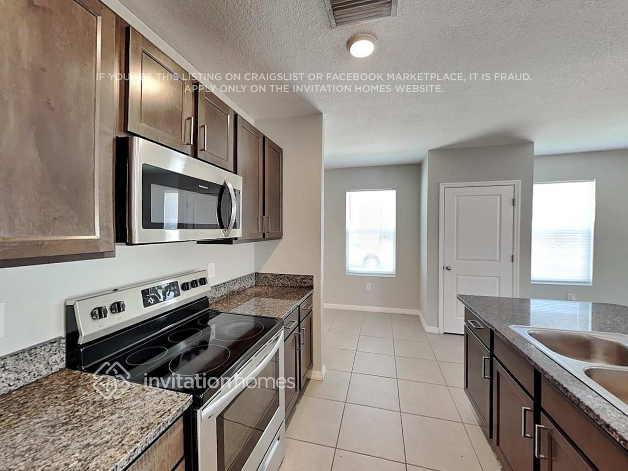 5900 Briar Rose Way - Photo 5 of 19