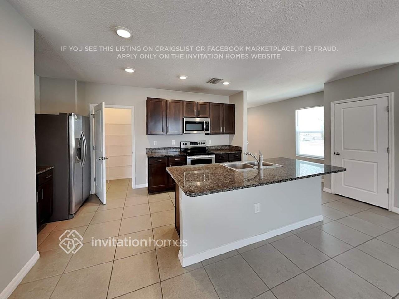 5900 Briar Rose Way - Photo 6 of 19