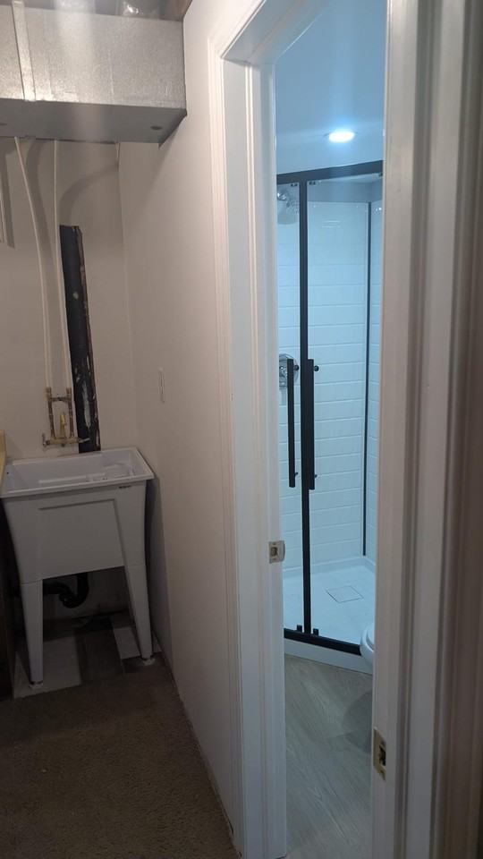 619 Willow Road - Photo 6 of 7