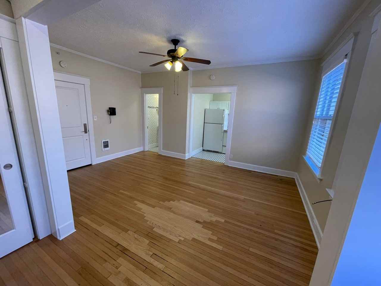 2056 NW Glisan Street - Photo 2 of 37