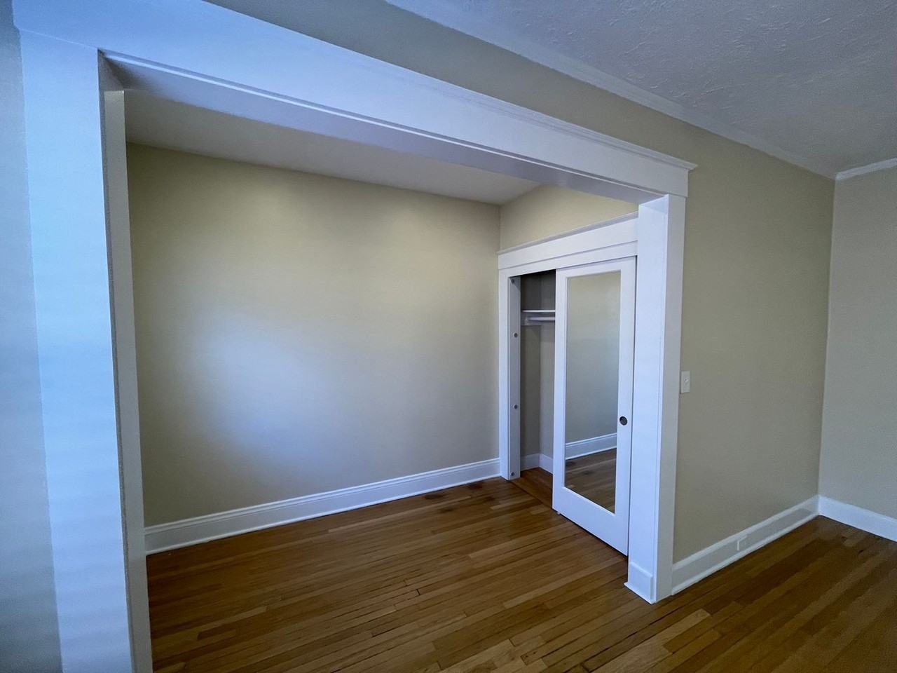 2056 NW Glisan Street - Photo 3 of 37