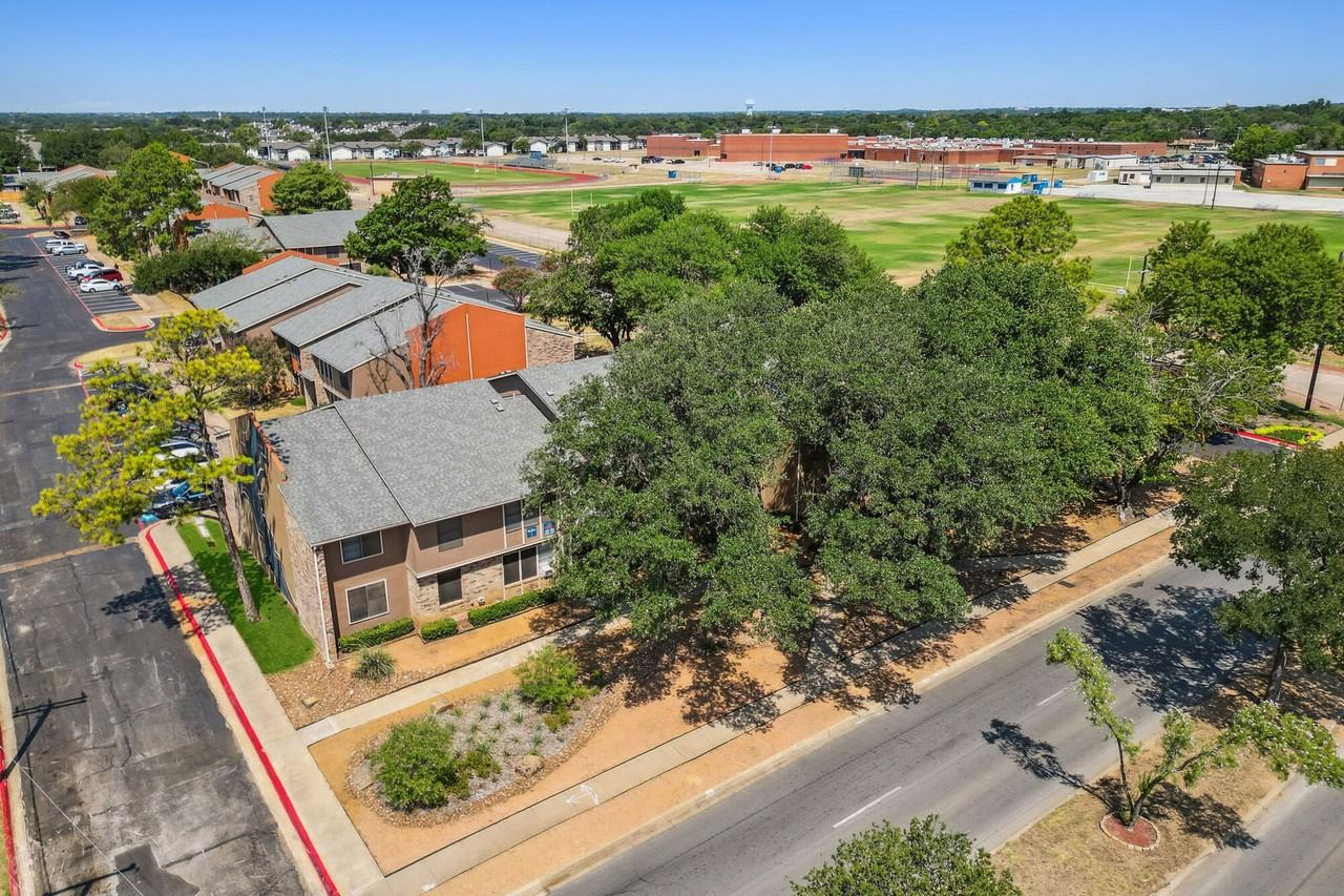 VILLA BELLA - Photo 2 of 22