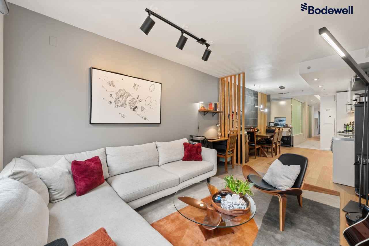 Terminus - Photo 3 of 20