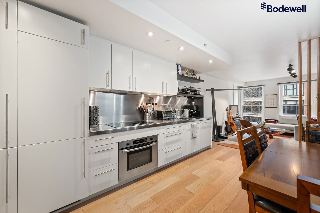 Terminus - Photo 6 of 20