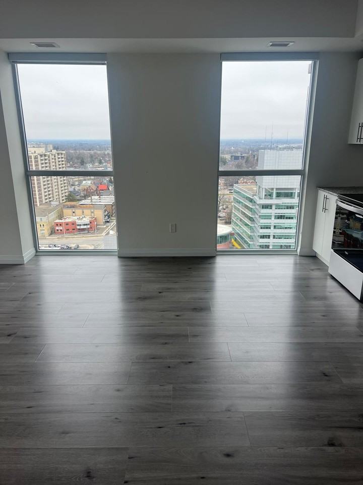 60 Charles Street West #2010 - Photo 5 of 15