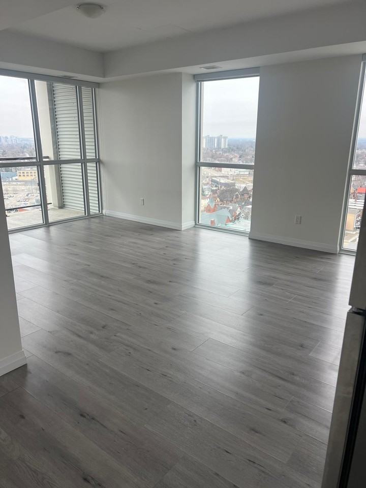 60 Charles Street West #2010 - Photo 6 of 15