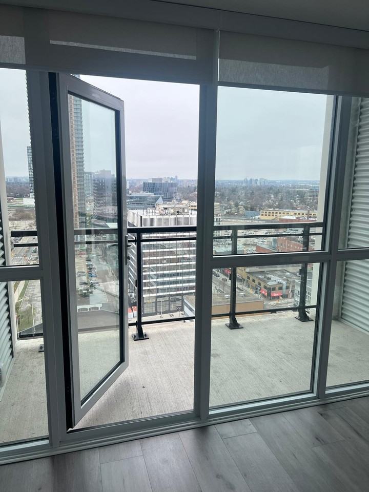 60 Charles Street West #2010 - Photo 2 of 15