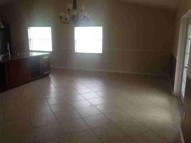 11813 Crockett Ct #1 - Photo 4 of 18