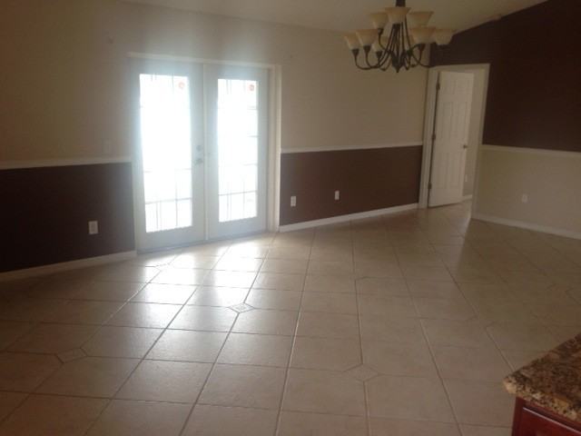 11813 Crockett Ct #1 - Photo 5 of 18