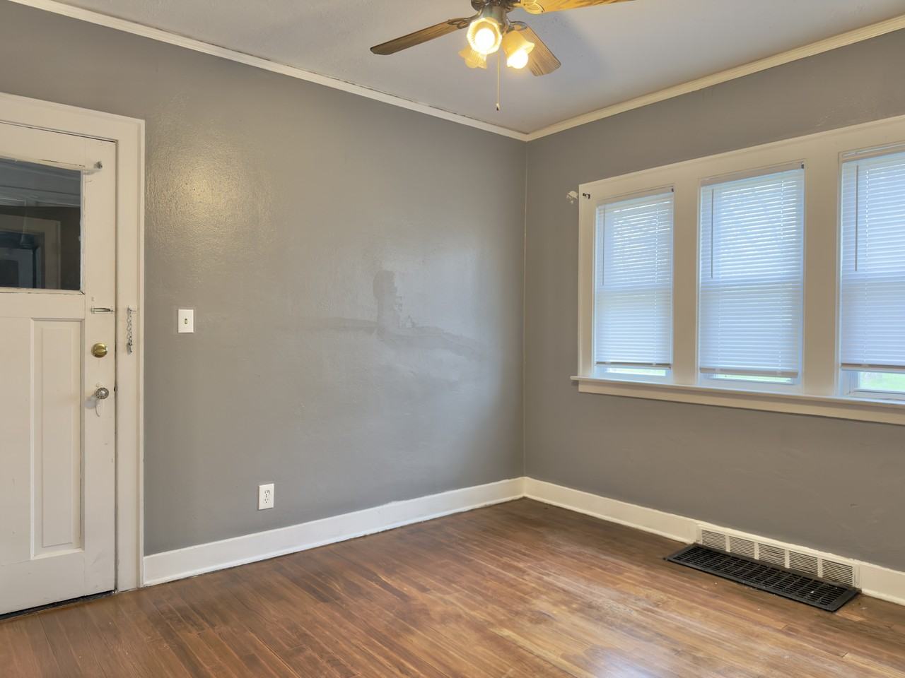 901 & 903 14th Street - 901 #901 - Photo 7 of 9