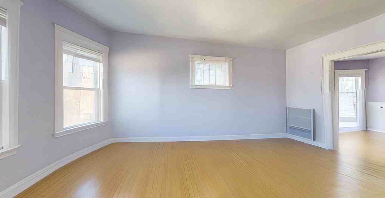 95 Jamaica St #1 - Photo 4 of 14