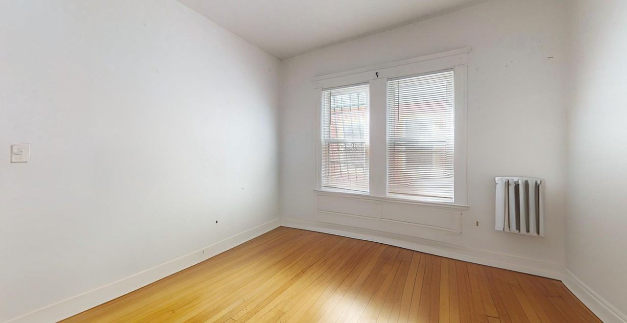 95 Jamaica St #1 - Photo 7 of 14