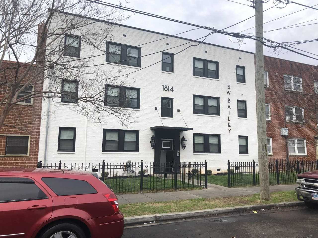 1814 Q St Se - Photo 4 of 4