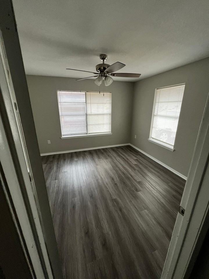 2713 N 30th St #2709B4 - Photo 7 of 8