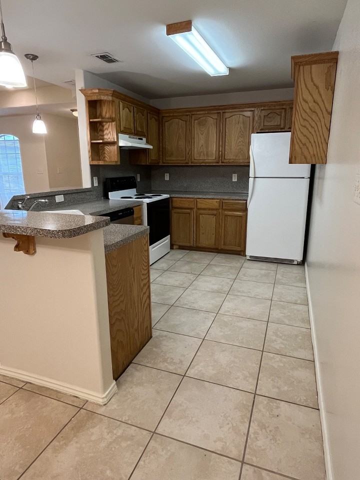 20792 Alta Vista Ct - Photo 5 of 10