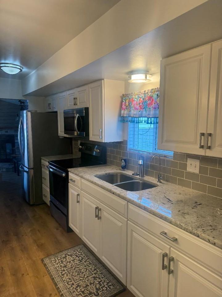 308 Garnet St - Photo 6 of 8