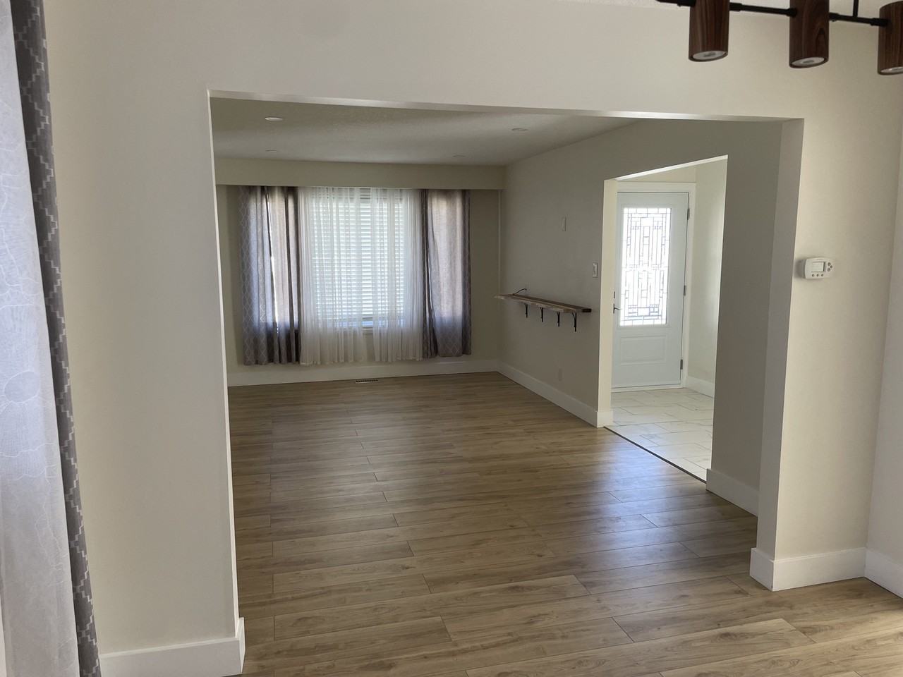 49 Shaftsbury Drive - Photo 5 of 6