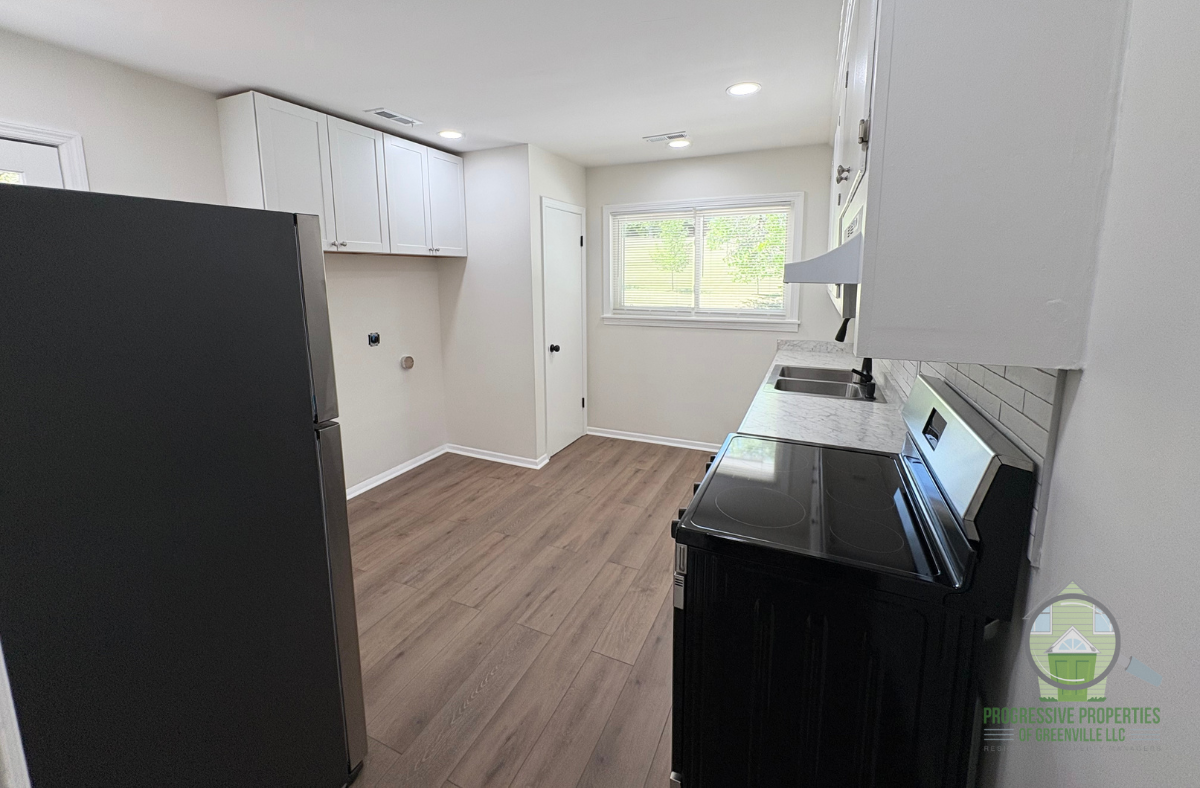 14 Tanyard Rd #A - Photo 4 of 12