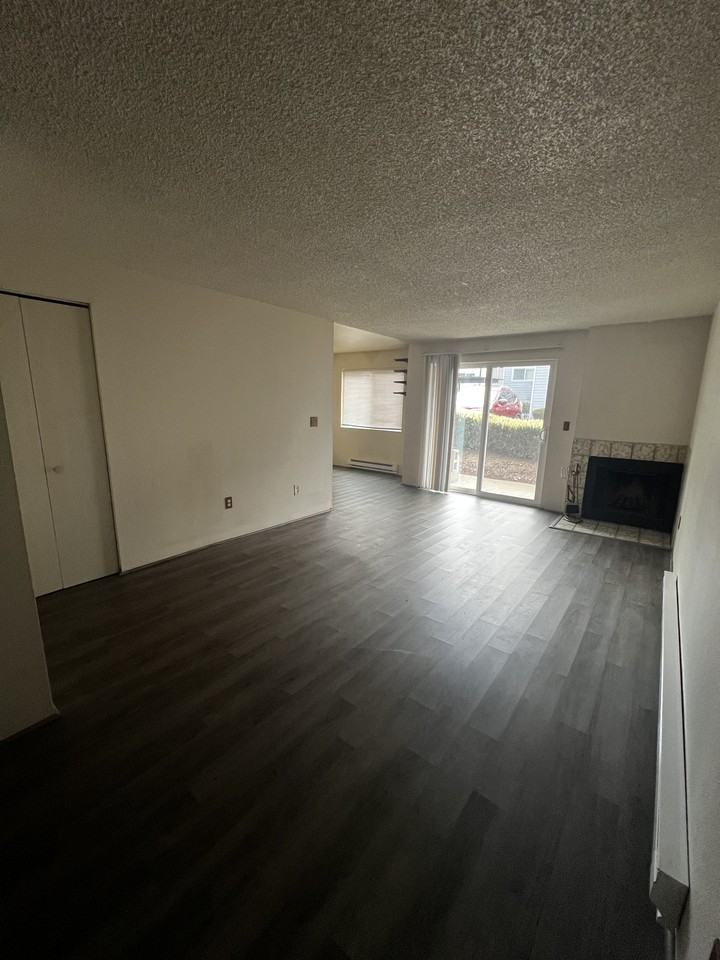 15210 Macadam Rd S #1 - Photo 2 of 7