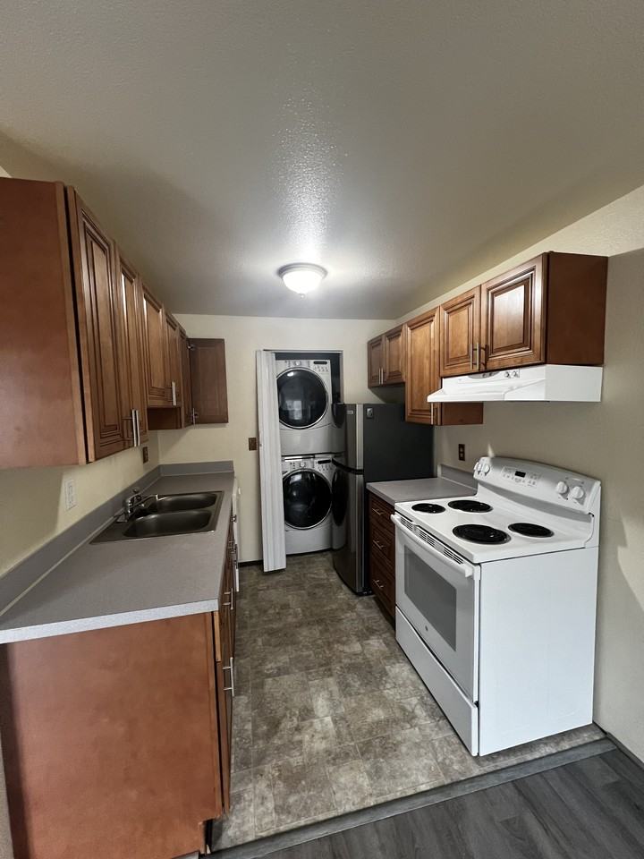 15210 Macadam Rd S #1 - Photo 5 of 7