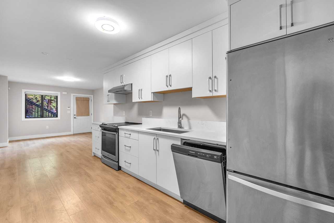 2240 Brookmount Avenue - Photo 7 of 14