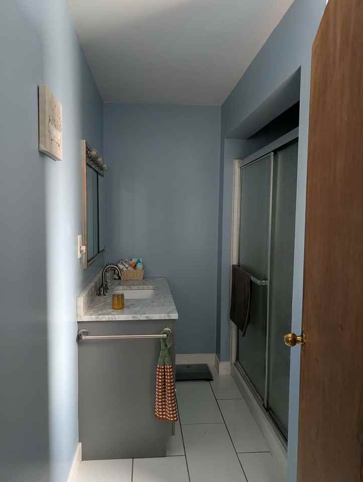 483 S Franklin St #1 - Photo 4 of 34