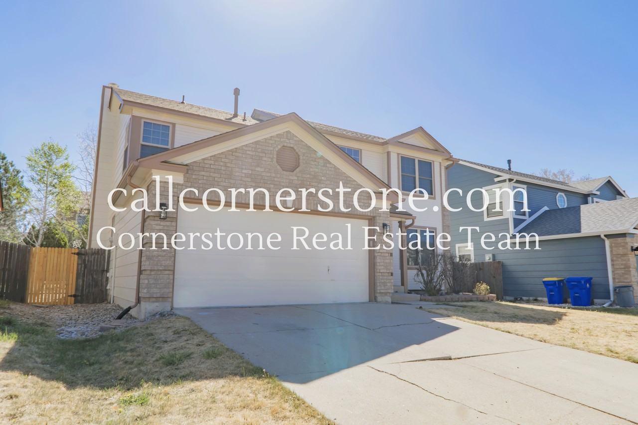 5037 Plumstead Dr #1 - Photo 2 of 32