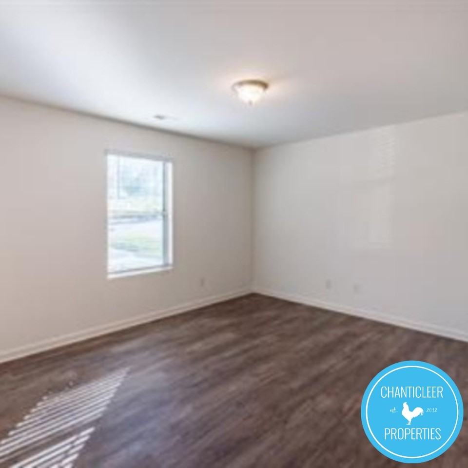 1216 Haybrook LaneUnit 102 #102 - Photo 3 of 27