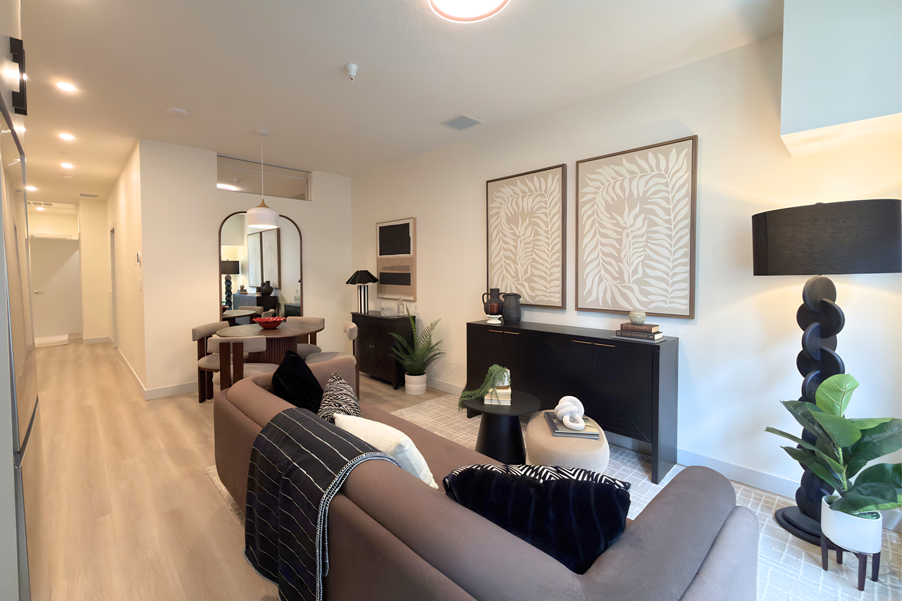 Eau Claire Residences - Photo 6 of 50