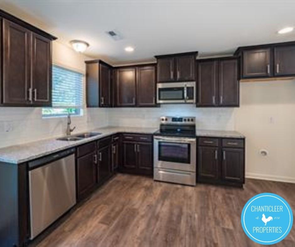 231 Socket St #1 - Photo 6 of 30