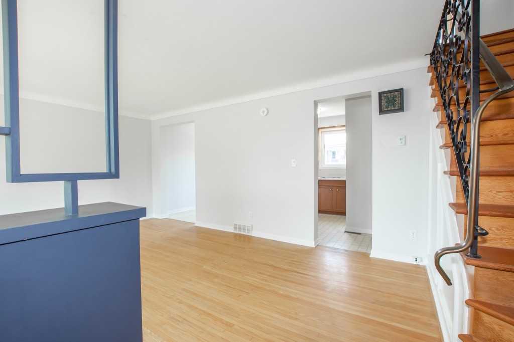 11 Black Knight Rd - Photo 2 of 21