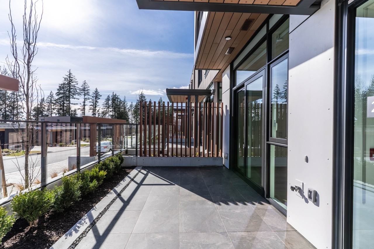 3963 Uplands Way 210 - Photo 5 of 50