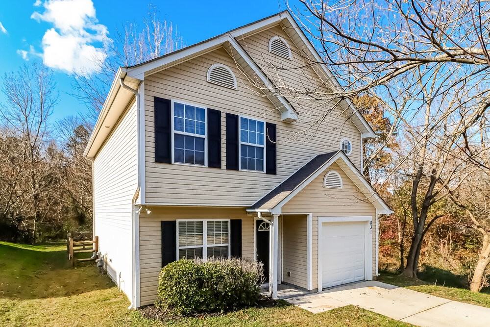 831 Valley Ridge Rd - Photo 5 of 17