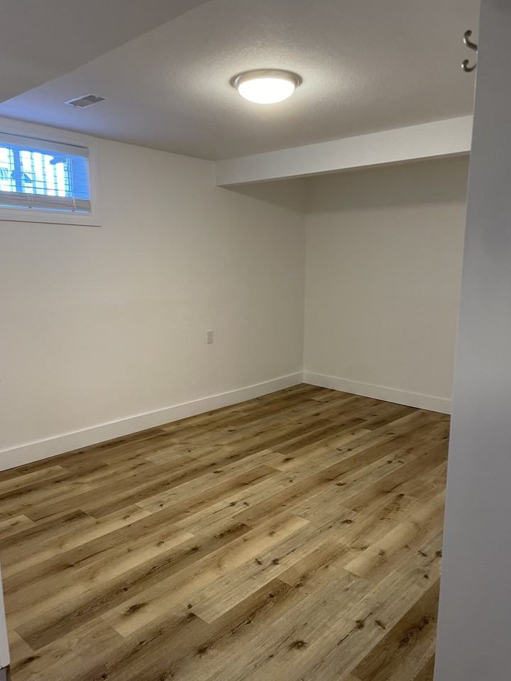 49 Shaftsbury Drive - Photo 5 of 6